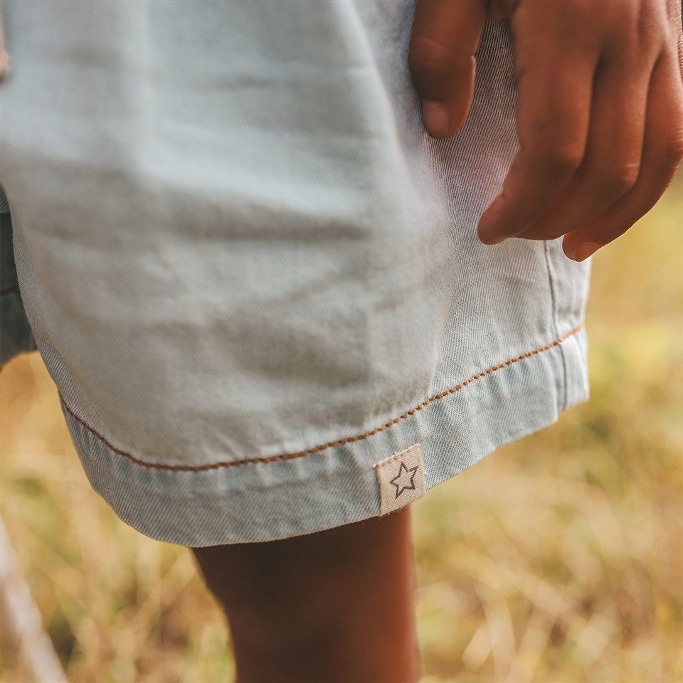 Detail chambray short Sunlit Blue