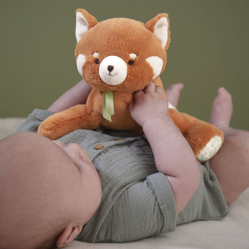 Rode panda pluche knuffel met gerecyclede vulling