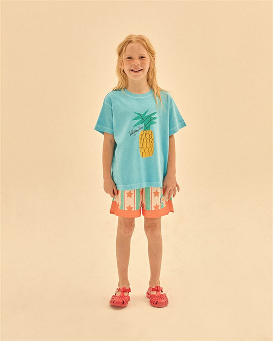 Kind draagt Pineapple t-shirt
