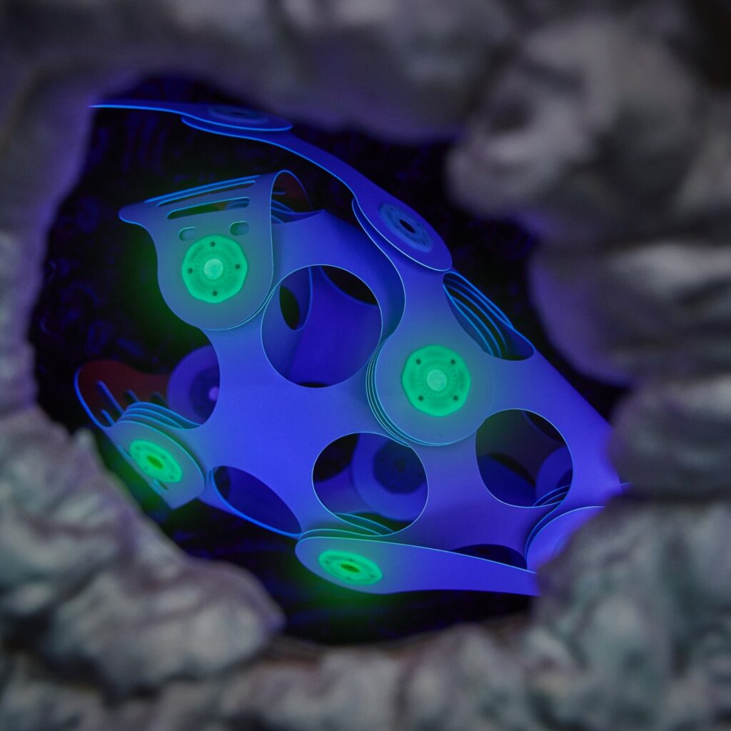 glow in the dark element op clixo