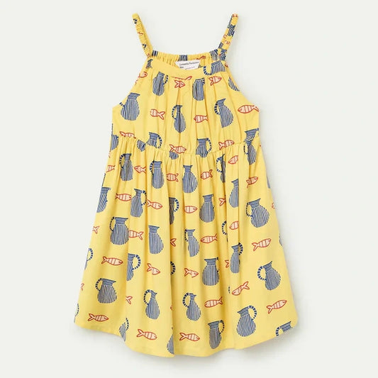volledig beeld jurk brava in geel met blauwe vazen en vissen print van compania fantastica