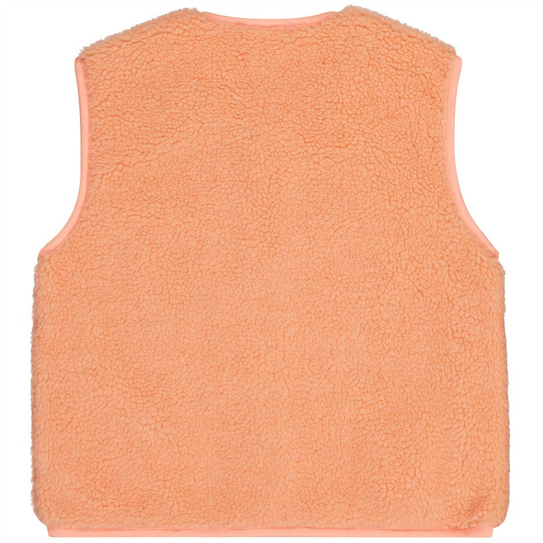 Achterzijde van de koraalkleurige teddy bodywarmer voor meisjes