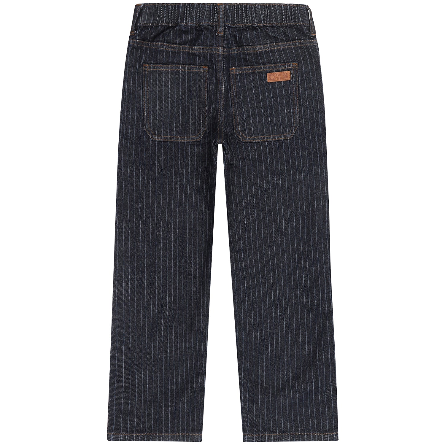 Achterzijde van de donkerblauwe jongensjeans met gestreept denim en achterzakken.