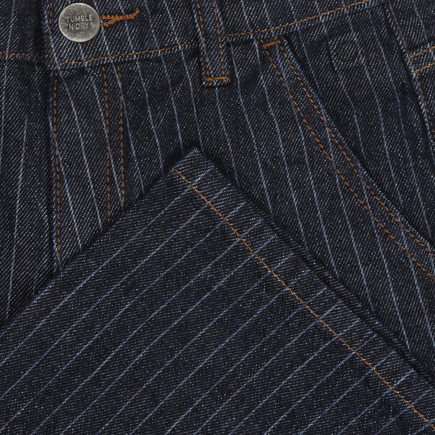 detail fijne lijn op denim broek jarrod