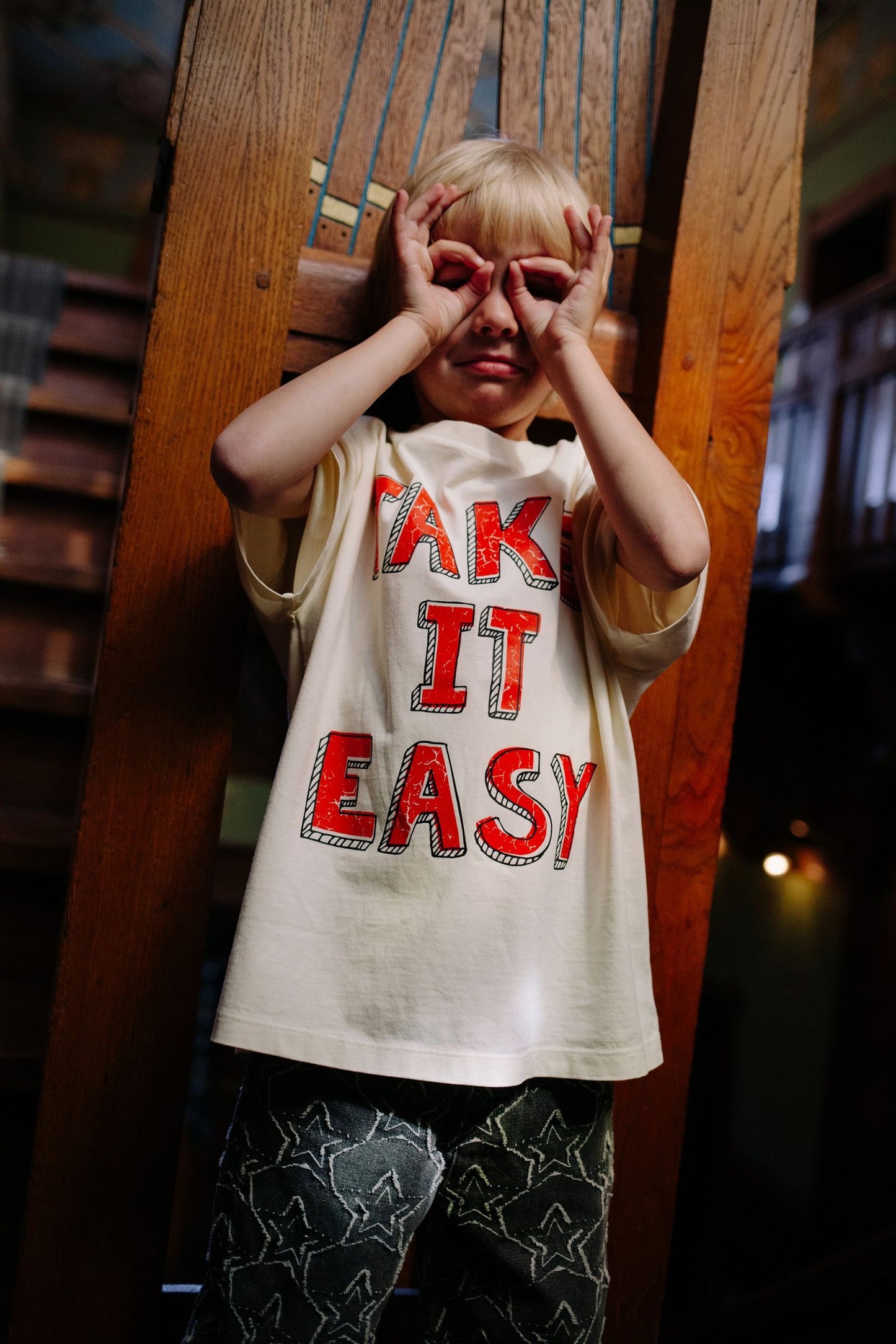 Ecru t-shirt met Take It Easy volledig zicht