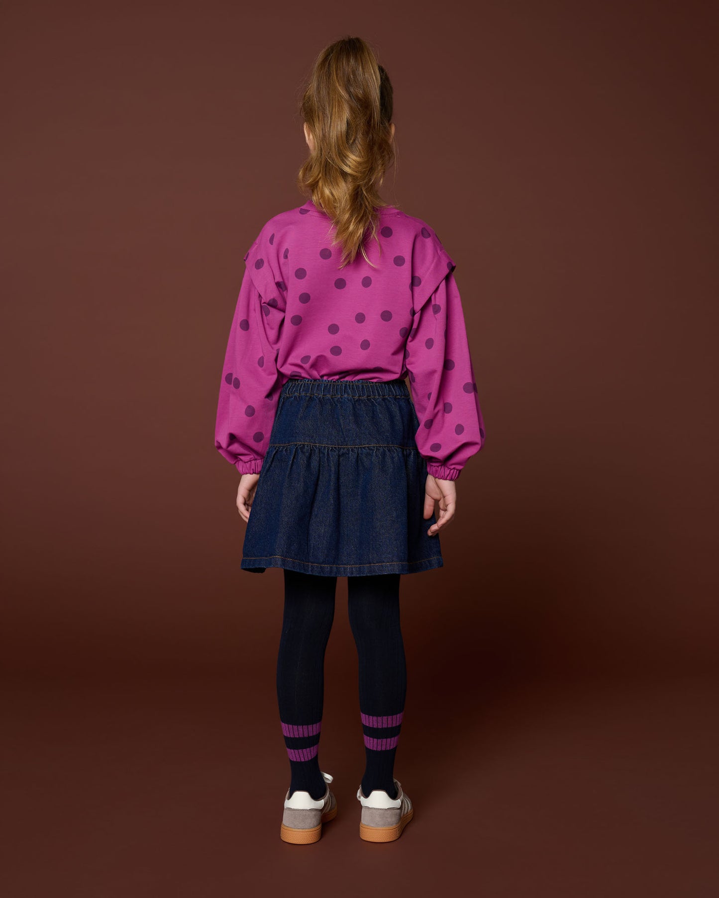achteraanzicht carly sweater dots deep orchid