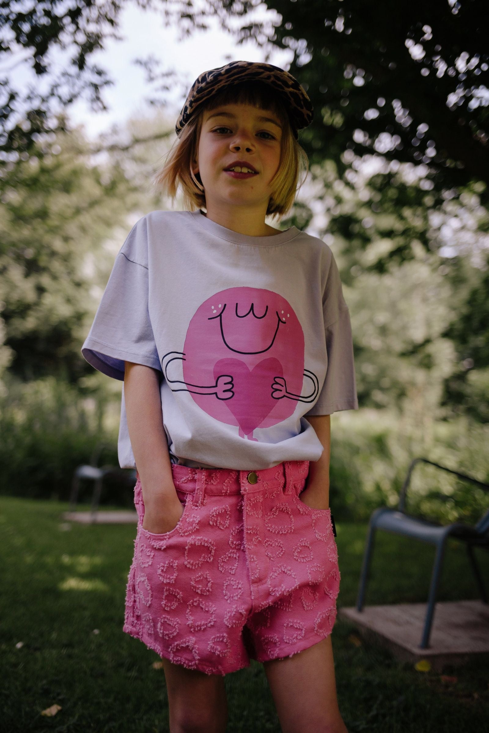 Lila t-shirt met hartjes volledig zicht