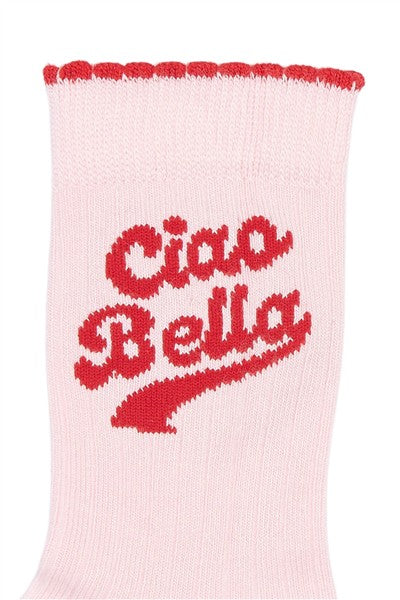 detail Ciao Bella op lichtroze kousen