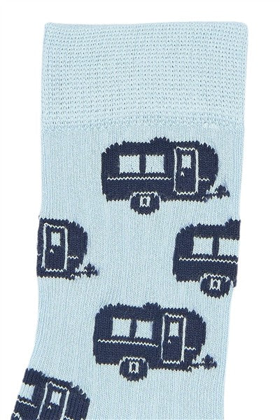 detail caravan print op lichtblauwe sokken
