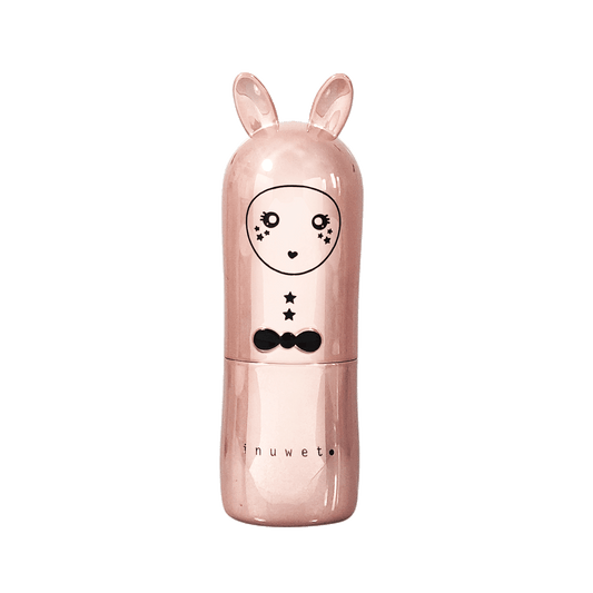 Vegan lippenbalsem met kaneelgeur.