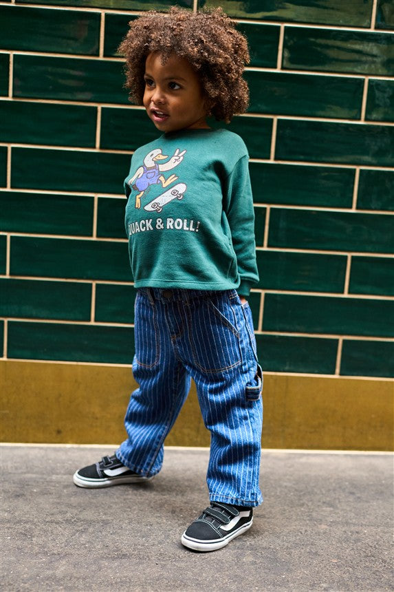 Baggy fit jeans met streep voor kleuterjongens.