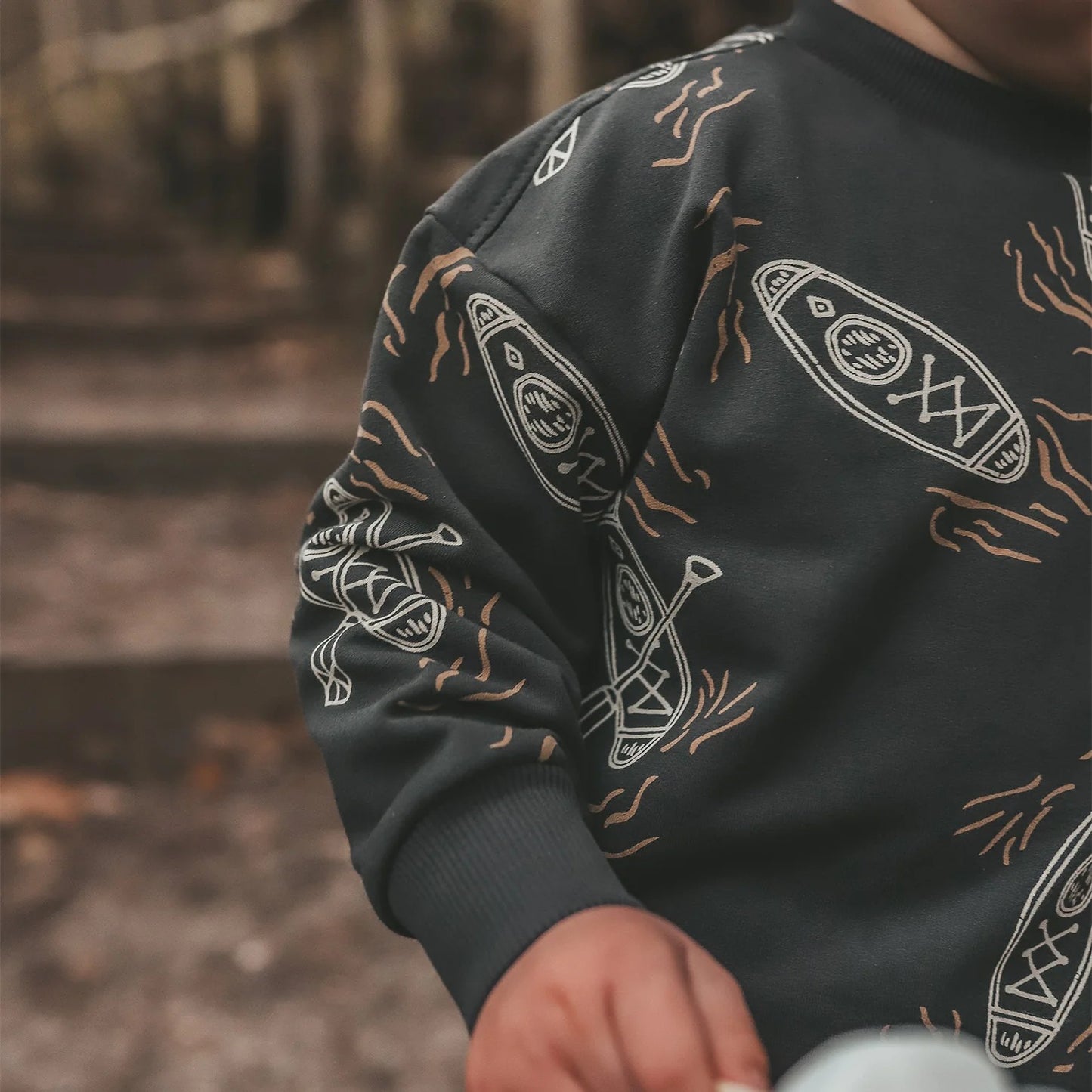 Sweater Canoe Raven