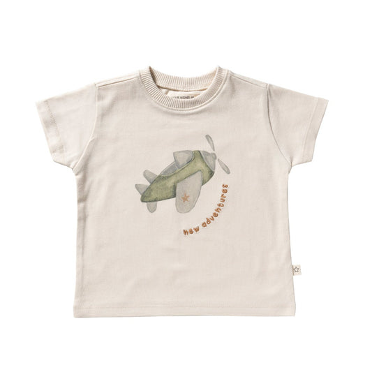 ecru baby tshirt met vliegtuig van your wishes