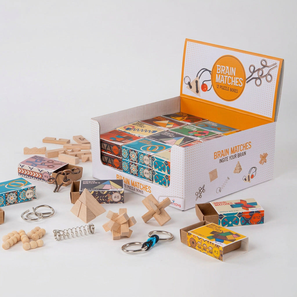 Recent Toys Brain Matches display met 48 puzzels