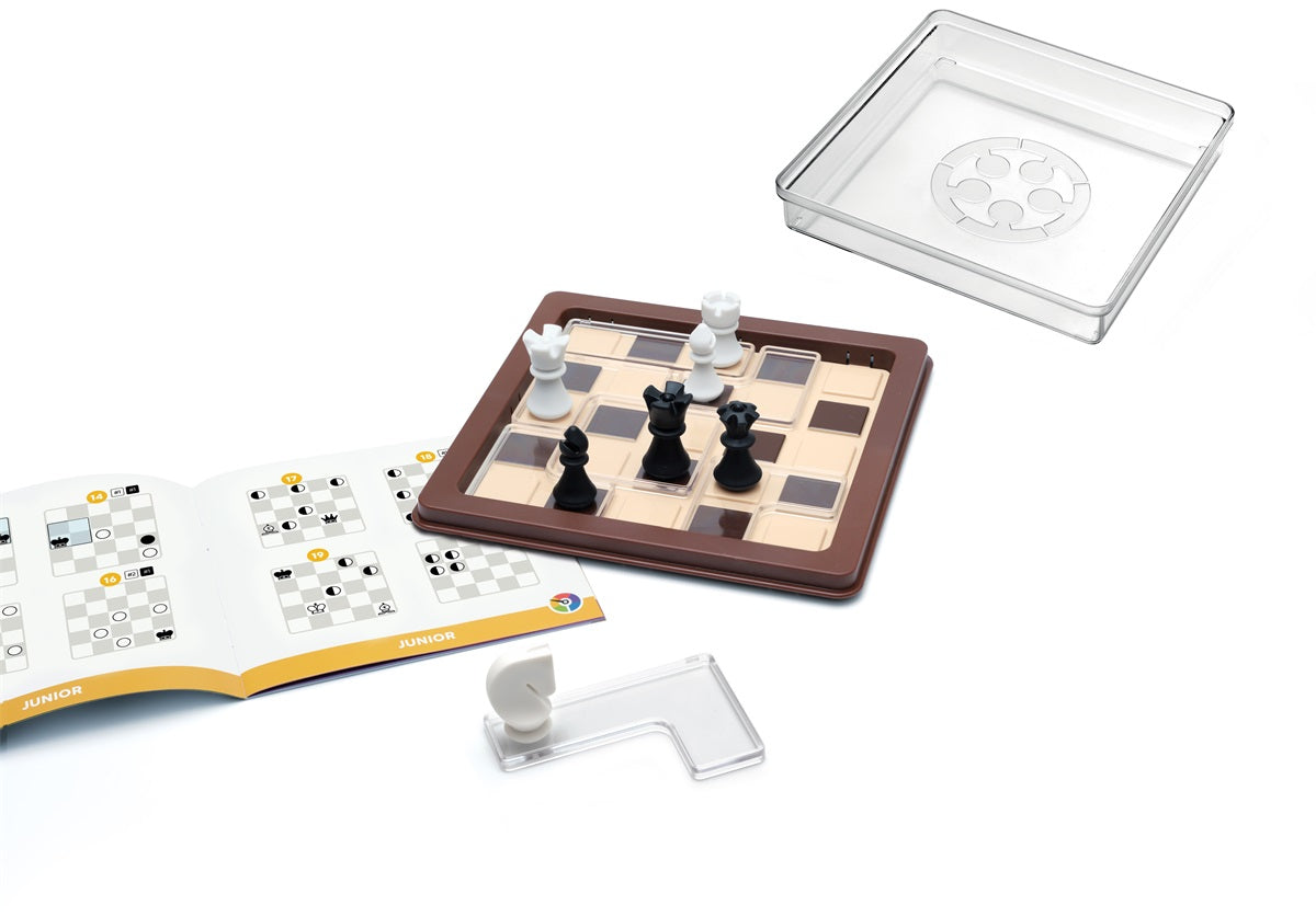 Chess Peace puzzelspel met schaakstukken waarbij wit en zwart elkaar niet mogen aanvallen.