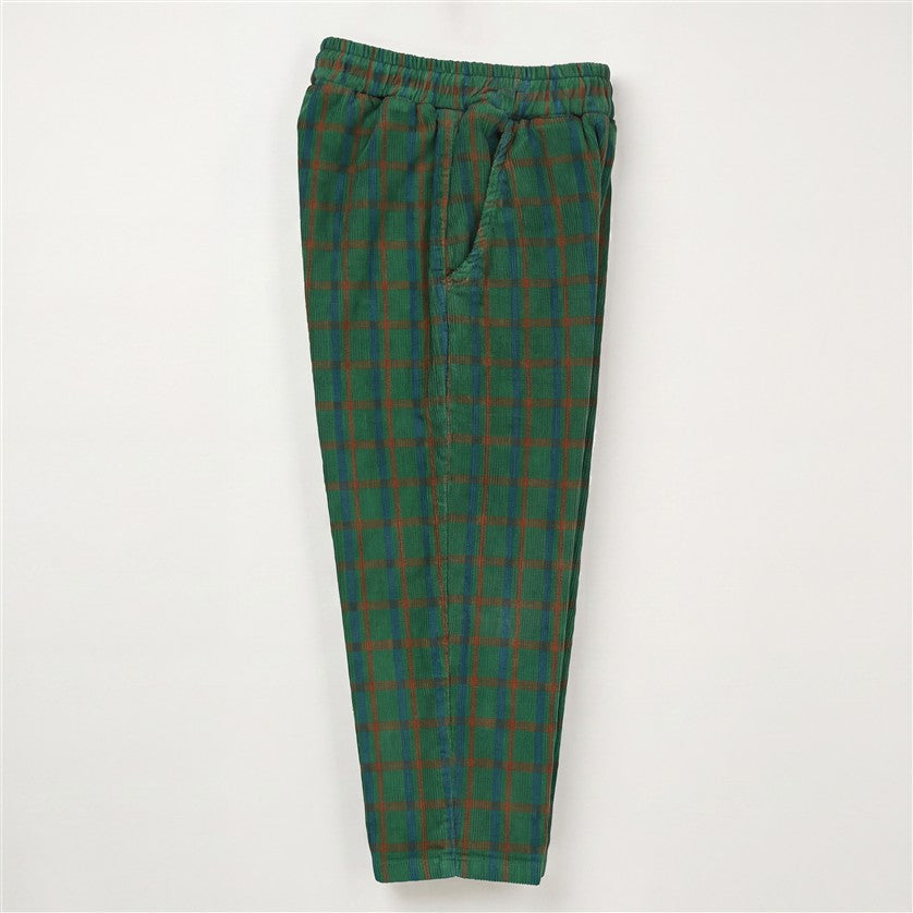Meisjesbroek van ribfluweel in donkergroen met wide leg.