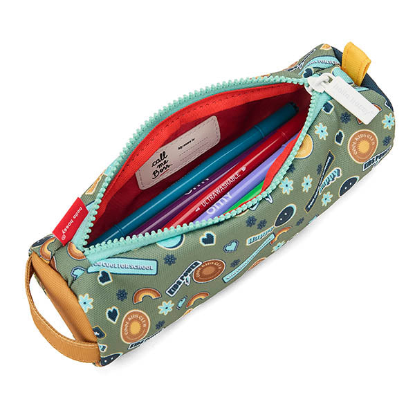 open etui met inhoud. smileyprint
