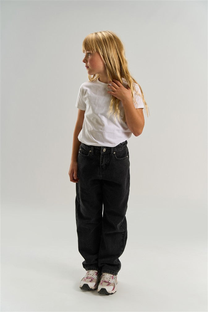 Comfortabele baggy fit jeans voor kinderen.