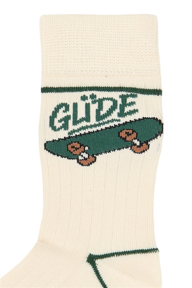 Jongenssokken met groen skateboard.