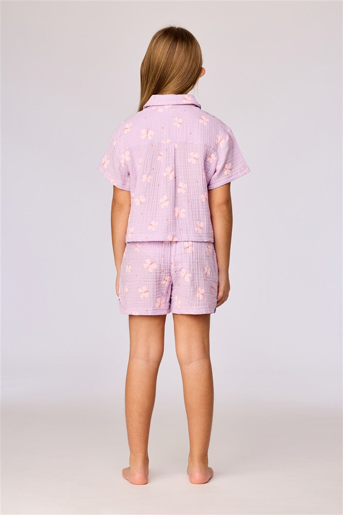 Achterkant lila pyjama met vlinderprint