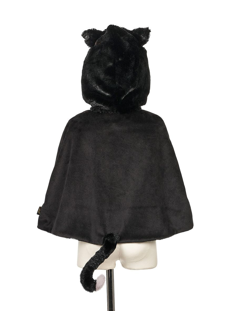 Sascha Kat Cape
