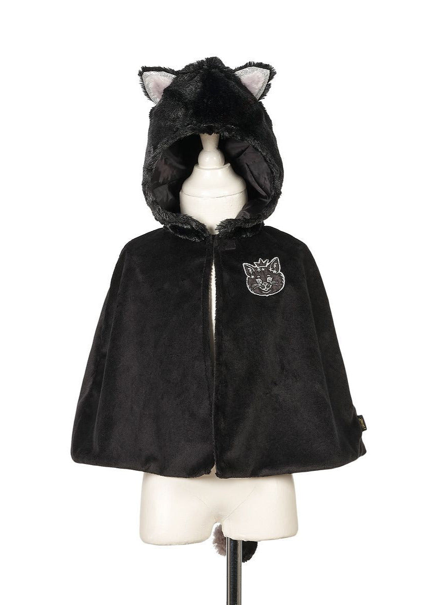 Sascha Kat Cape