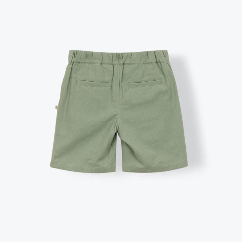achterzijde kaki groene short van arséne et les pipelettes