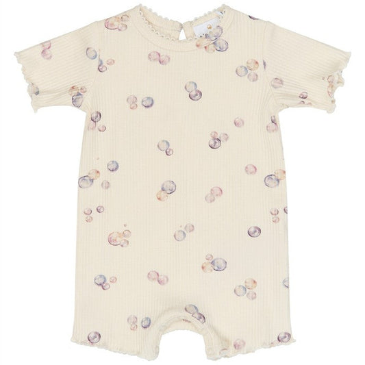 babypakje in ecru ribkatoen met bellen patroon van the new