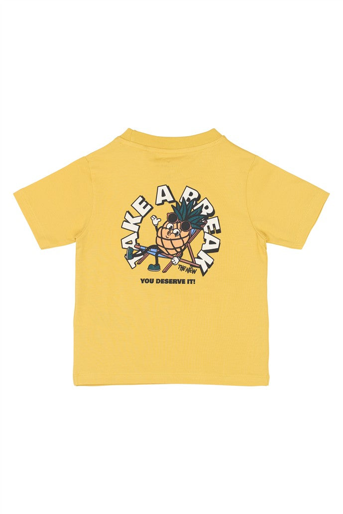achterzijde tatum tshirt met ananas opdruk