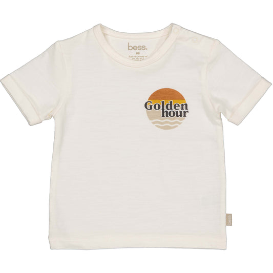 Voorzijde witte tshirt met opdruk Golden hour voor baby van BESS